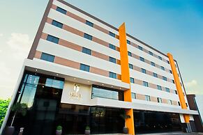 Megal Suites Hotel