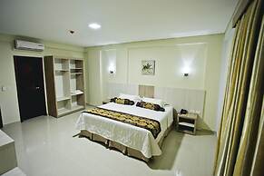 Megal Suites Hotel