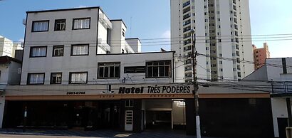 Hotel Três Poderes