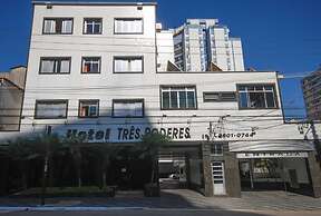 Hotel Três Poderes