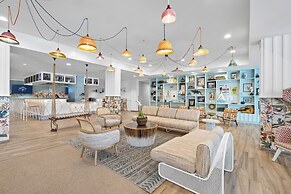 Blue Flamingo Resort Key West