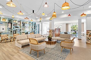 Blue Flamingo Resort Key West