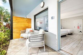 Blue Flamingo Resort Key West