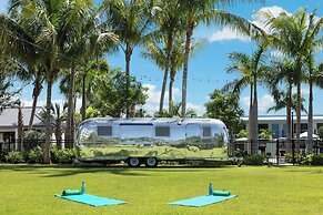 Blue Flamingo Resort Key West