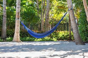 Blue Flamingo Resort Key West
