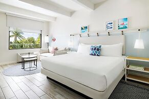 Blue Flamingo Resort Key West