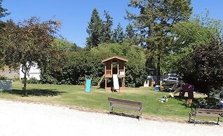 Marigold Fishing Resort