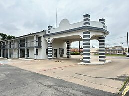 Sherman Inn
