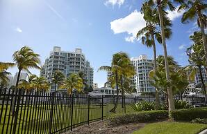 Aventura Family Suites