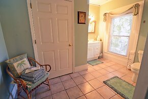 The Old Carrabelle Hotel