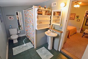 The Old Carrabelle Hotel