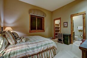 Snowberry by Elevation Accommodations