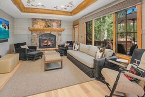 Snowberry by Elevation Accommodations