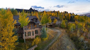 Snowberry by Elevation Accommodations