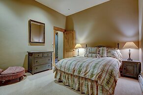 Snowberry by Elevation Accommodations