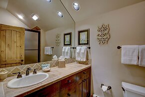 Snowberry by Elevation Accommodations