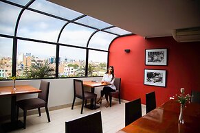 Palmetto Hotel Business La Perla