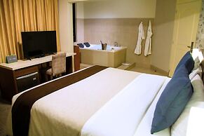 Palmetto Hotel Business La Perla