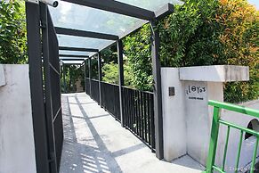 Lloyd's Inn