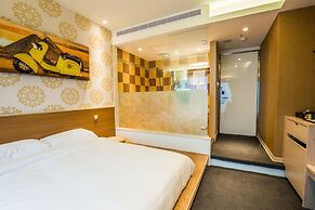 Walker Hotel Ximen