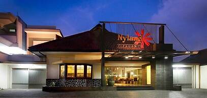 Hotel Nyland Cipaganti