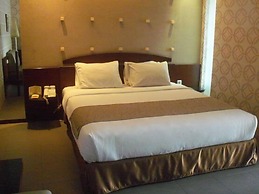 Hotel Nyland Cipaganti