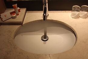 Hotel Nyland Cipaganti