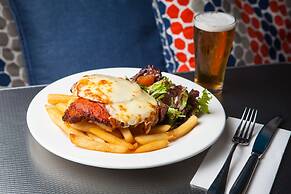 Nightcap at Manly Hotel