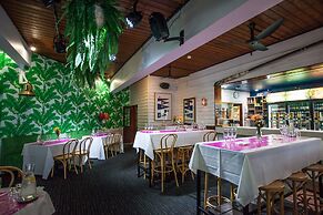 Nightcap at Manly Hotel