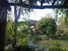 Bulun Buri Resort