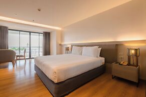 Sandy Spring Hotel