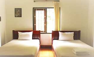 Vang Vieng Sunrise View Resort