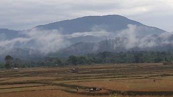 Vang Vieng Sunrise View Resort