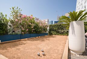 Golden Tulip Marseille Euromed