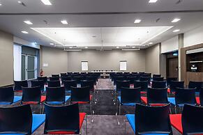 Golden Tulip Marseille Euromed