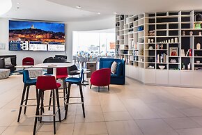 Golden Tulip Marseille Euromed