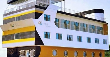 Hotel Crucero