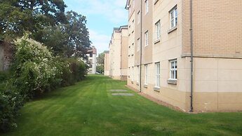 Edinburgh Palace Apartment