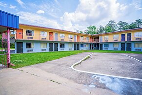 Economy Inn By OYO Livingston TX Hwy 59