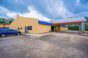 Economy Inn By OYO Livingston TX Hwy 59