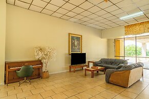 Economy Inn By OYO Livingston TX Hwy 59