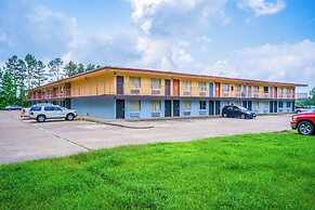 Economy Inn By OYO Livingston TX Hwy 59
