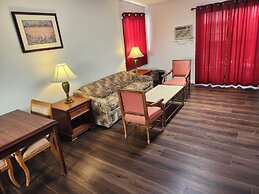 Cache Creek Inn