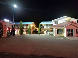 Cache Creek Inn