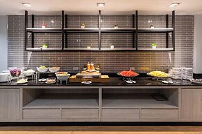 Recenta Phuket Suanluang