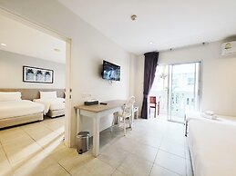 Recenta Phuket Suanluang by Deevana