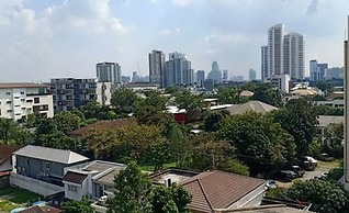 United Residence Ekamai Bangkok