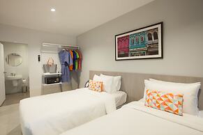 Recenta Suite Phuket Suanluang