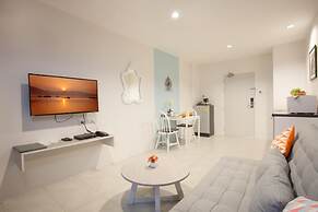 Recenta Suite Phuket Suanluang