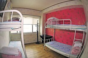Hwaseong Guest House - Hostel
